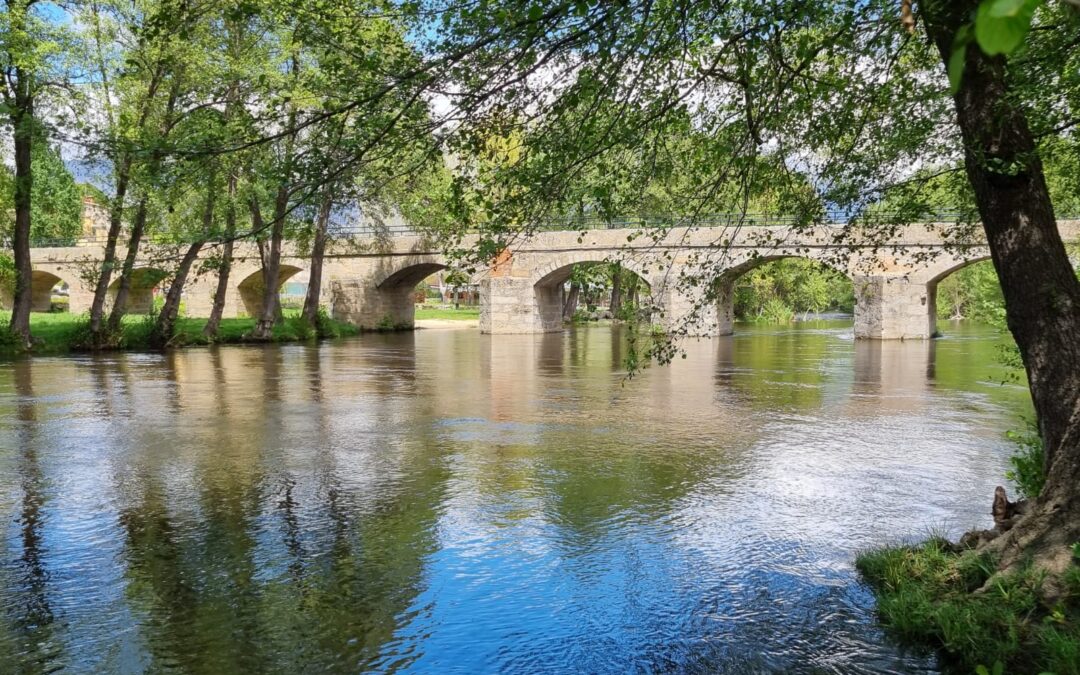 Qué tener en cuenta al elegir una casa rural en Ávila para unas vacaciones en familia